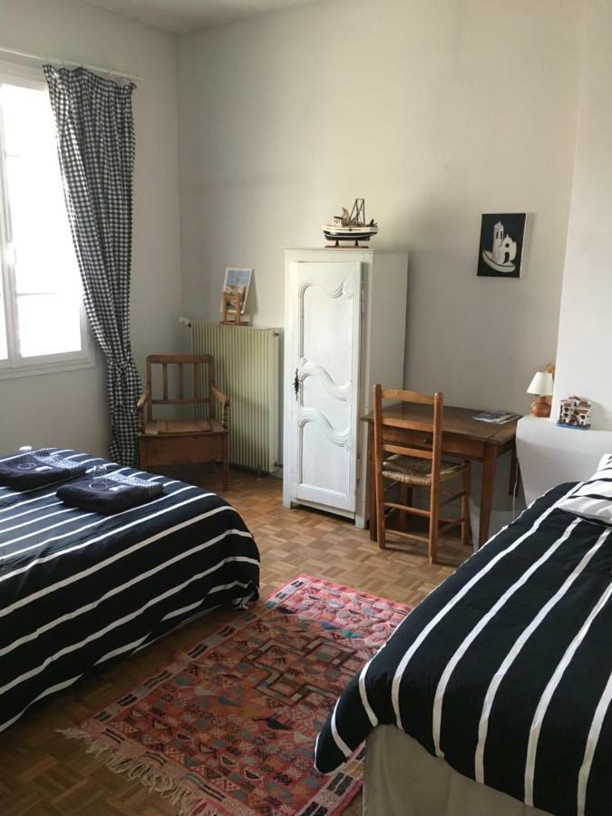 Chambres D Hotes Chez Francoise Et Michel Piscine 4 Chambres 8 Lits Chaumes-en-Brie Екстериор снимка